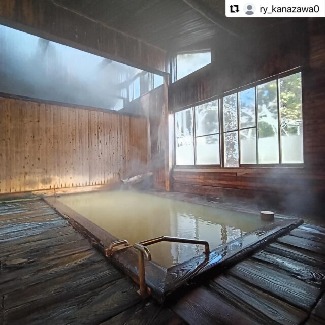 .
ご来場ありがとうございました😊✨✨

#Repost @ry_kanazawa0 with @use.repost
・・・
2026.3.14の土曜日
長野県高山村にある子安温泉へ♫
ひさかたぶりの訪問
国内でも希少な含よう素泉
温泉成分の濃厚で湯あたりに気を付けて入浴
やっぱり温泉は気持ち良いなぁ〜
この鄙びた歴史を感じる建物が８月末に取り壊され駐車場になると地元の人が言ってた！！
向い側に新しく建設中
地元の人達は、値上がりするんじゃないかと、、、
心配してた
こんな素敵な建物が、、、もったいない、、、

入浴料500円
#温泉 #源泉掛け流し #鄙びた温泉 #温泉旅行 温泉巡り